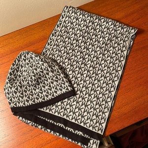 Michael Kors hat and scarf set